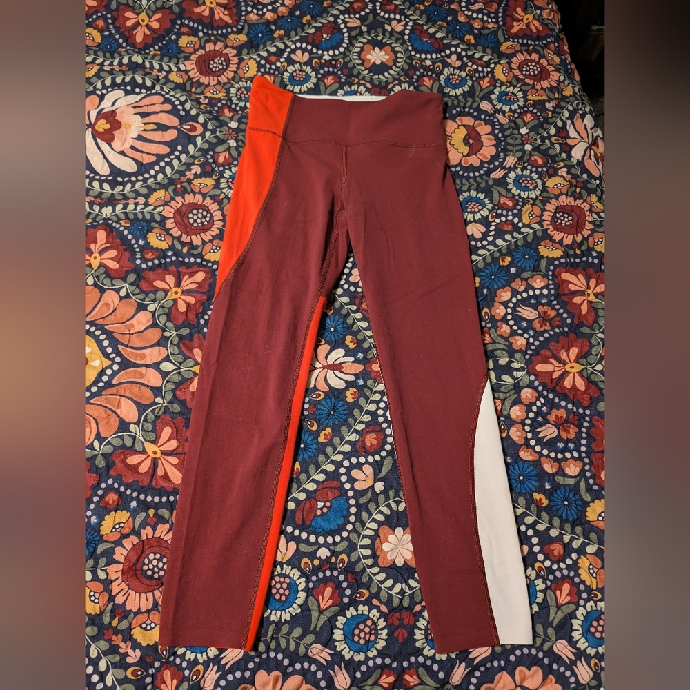 Athleta Salutation Color Block Tight
